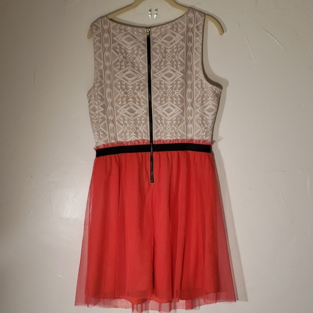 Junior size 13 speechless Lace and net dress b31 - Picture 2 of 5